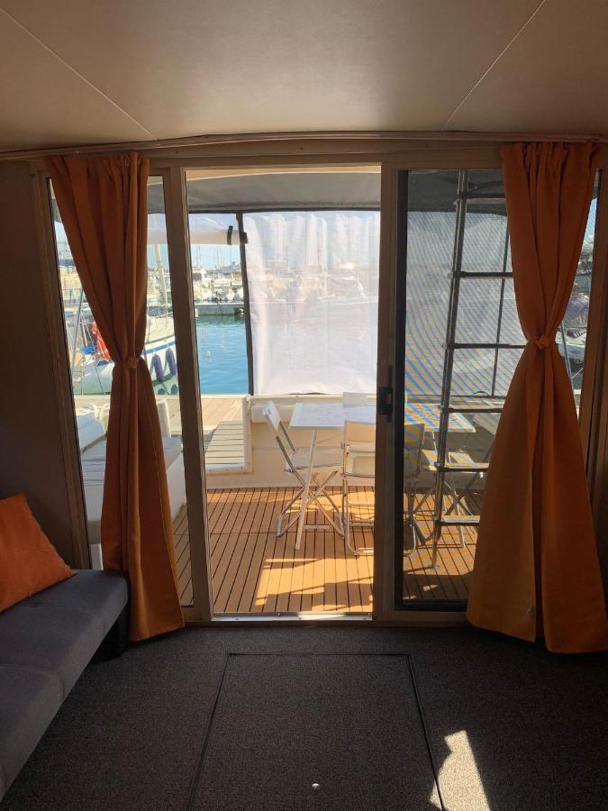 Giorgia House Boat Hotel Палермо Екстериор снимка
