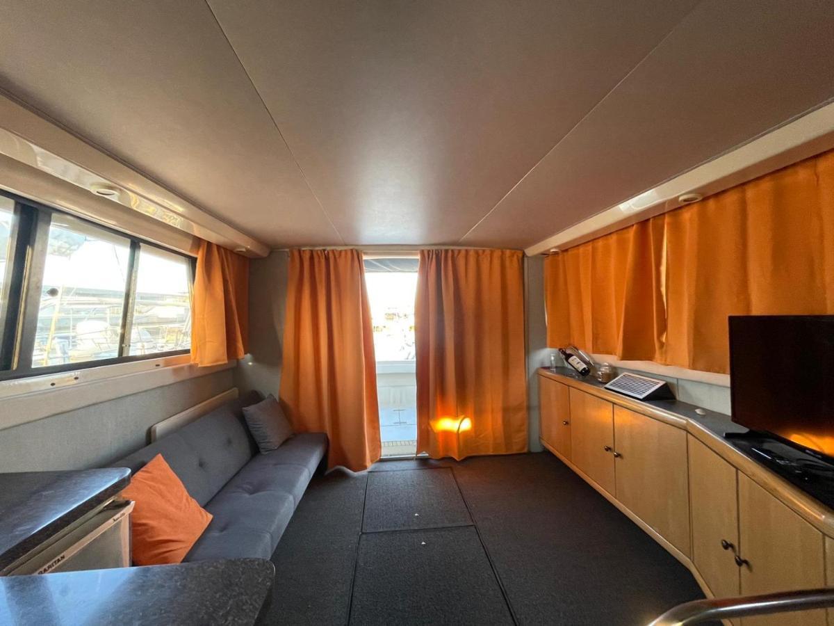 Giorgia House Boat Hotel Палермо Екстериор снимка